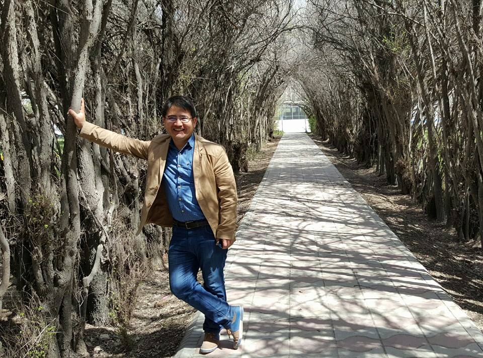ای که از کوچه ی معشوقه ی ما میگذری ....