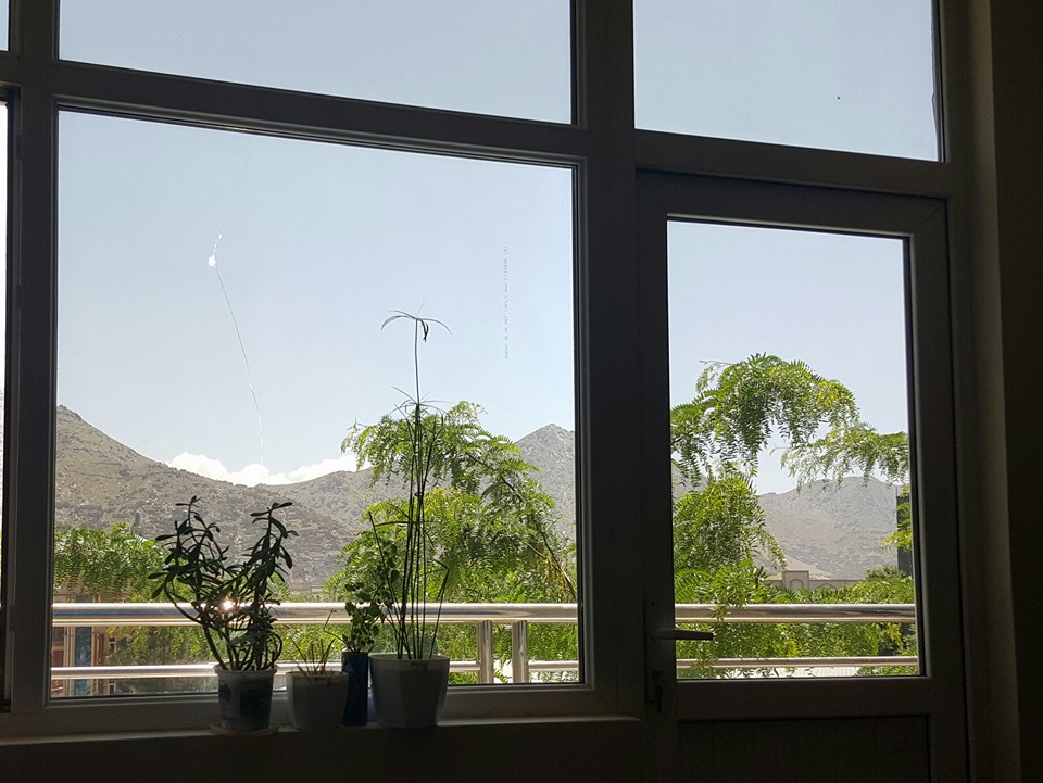 به اطلاع تمام دوستان عزیزان میرساند که شرکت ممتاز هاست از میدان فواره آب به کارته چهار- دقیقا روبروی پوشاک استانبول نقل مکان نموده است. این منظره زیبا را اگر میخواهید ببینید به شرکت ممتاز هاست مراجعه کنید.