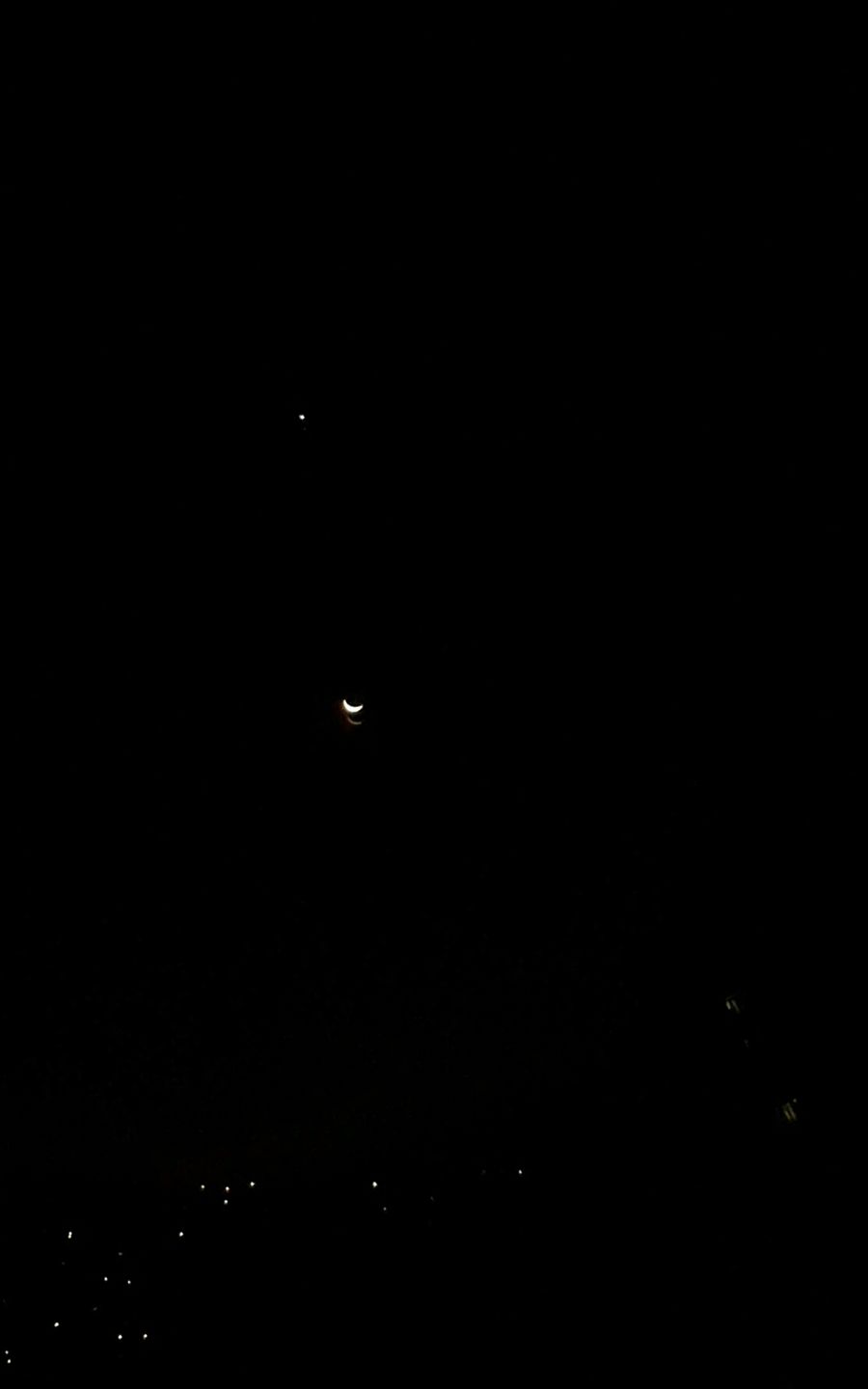 star and moon in Kabul at 4:00 AM.
